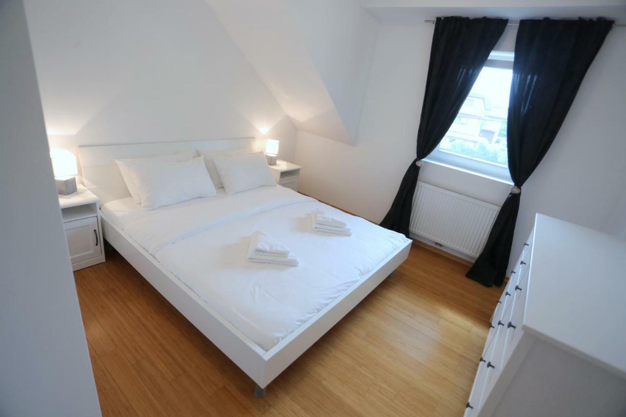 The Loft Apartment Ljubljana Bagian luar foto
